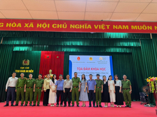 VIỆN KIỂM SÁT NHÂN DÂN THÀNH PHỐ ĐÀ NẴNG THAM DỰ TỌA ĐÀM KHOA HỌC “TÁI HÒA NHẬP CỘNG ĐỒNG TRONG CÔNG TÁC THI HÀNH ÁN PHẠT TÙ TẠI TRẠI GIAM AN ĐIỀM”